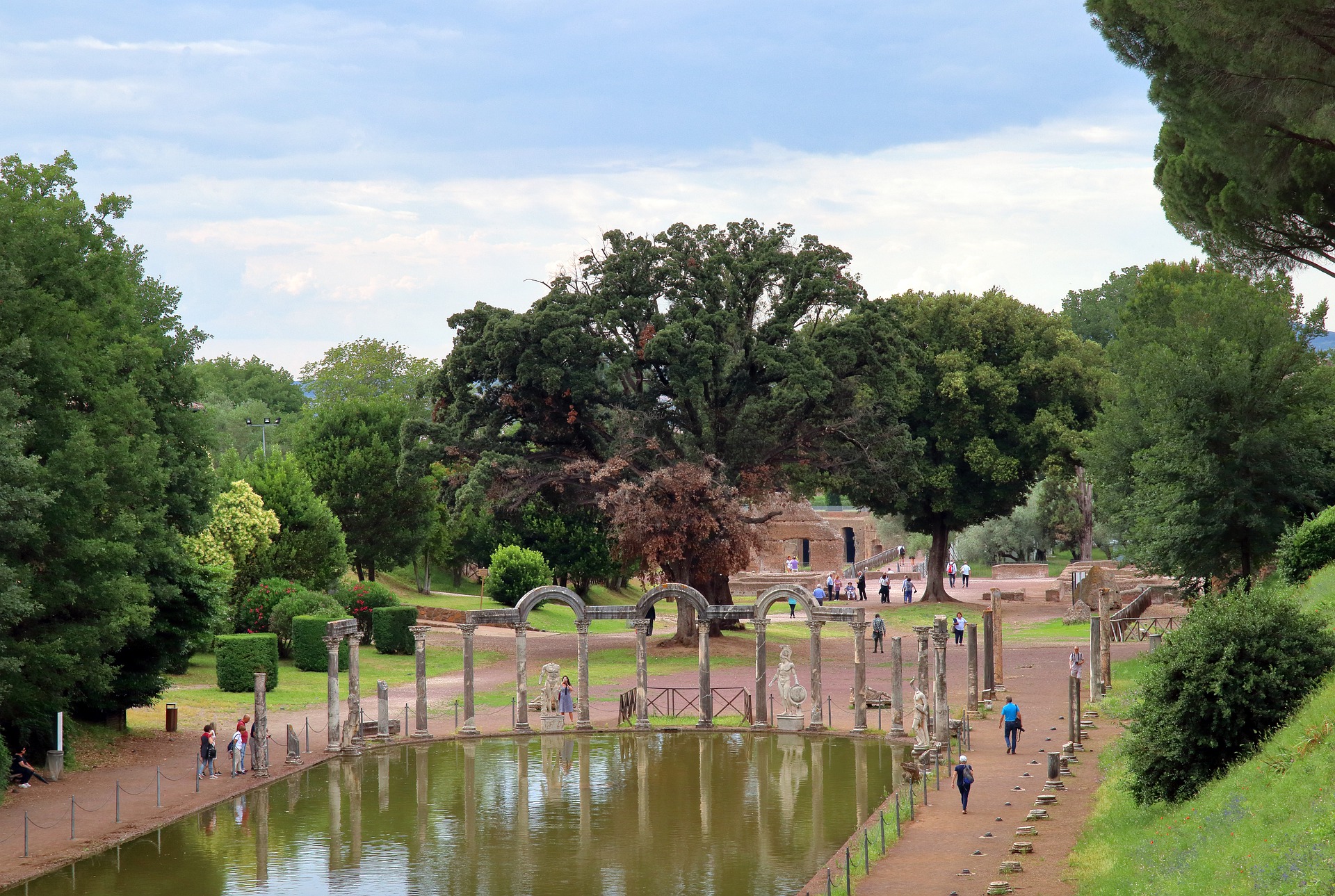 villa-adriana-4691262_1920